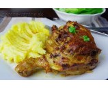 4. Pečené kuracie stehno, varené zemiaky (200/250)g – 1,3,7